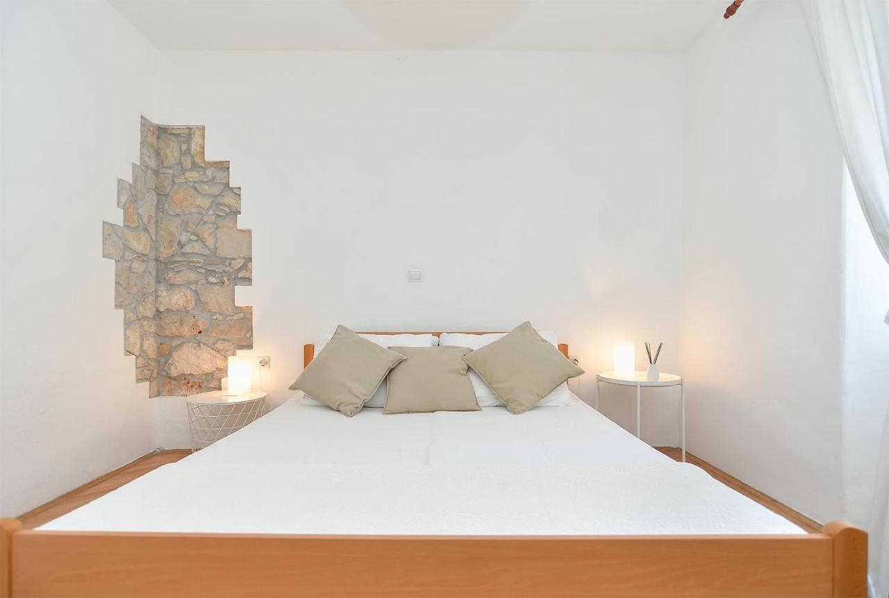 House 1037 Villa Fazana Bagian luar foto